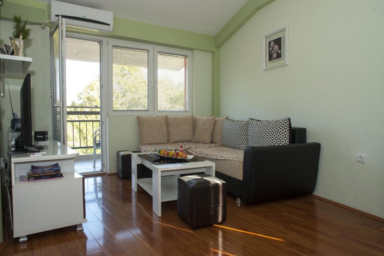 Apartments Villa Zora Dojran Exteriör bild